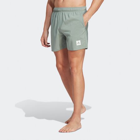 Het kantoor Voeding stap in adidas Originals Essentials Swim Shorts grün Sport Shorts online at SNIPES
