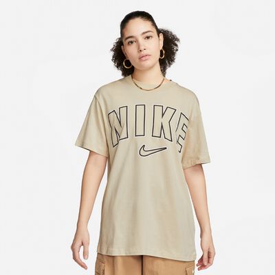 NIKE Sportswear Tee sanddrift T-Shirts online at SNIPES