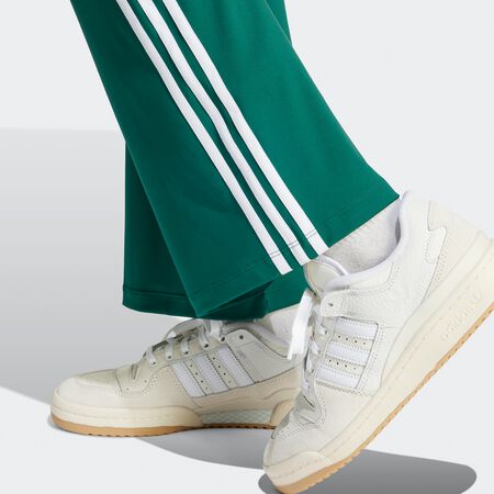 adidas Originals adilenium Flared Leggings collegiate green Leggings online  at SNIPES